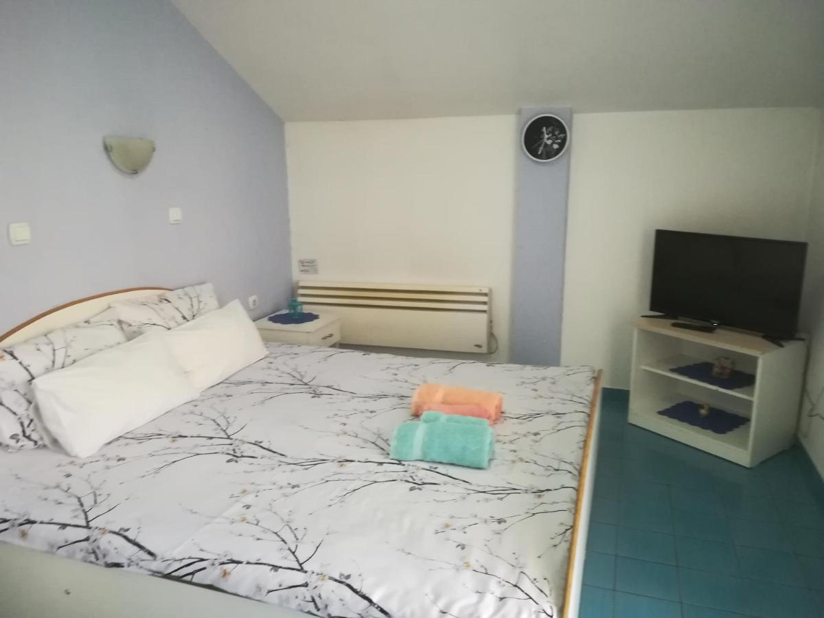 אוהריד Karoski Apartments & Suites מראה חיצוני תמונה