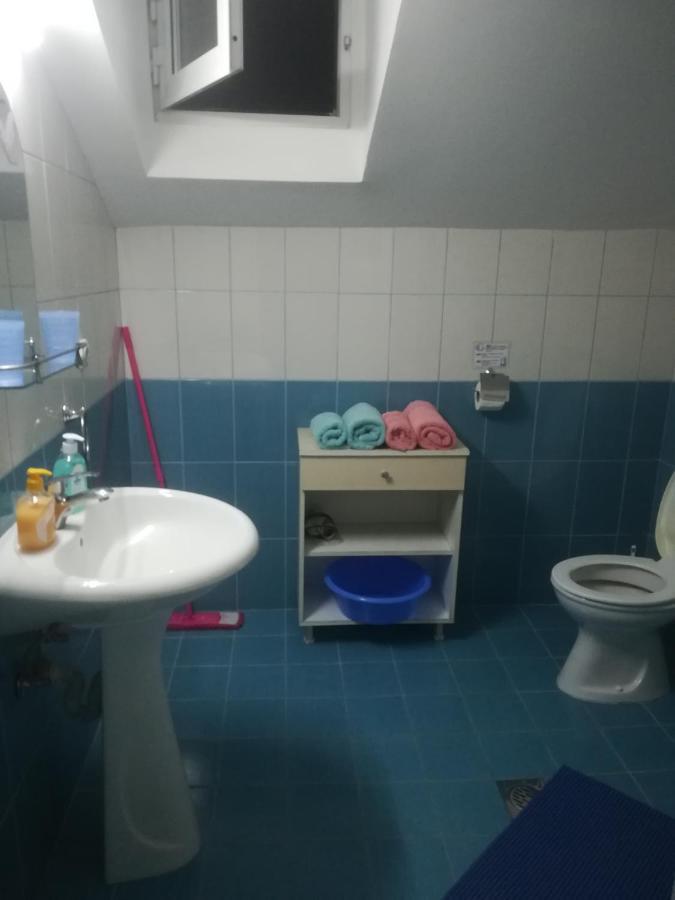 אוהריד Karoski Apartments & Suites מראה חיצוני תמונה