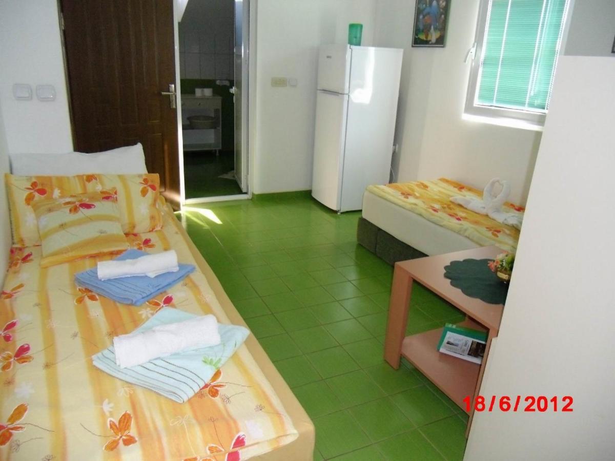 אוהריד Karoski Apartments & Suites מראה חיצוני תמונה