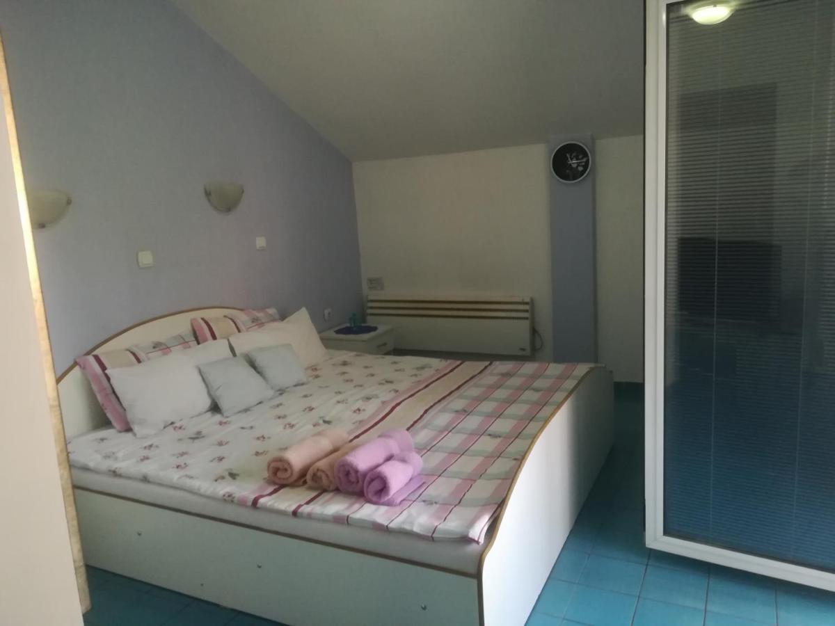 אוהריד Karoski Apartments & Suites מראה חיצוני תמונה