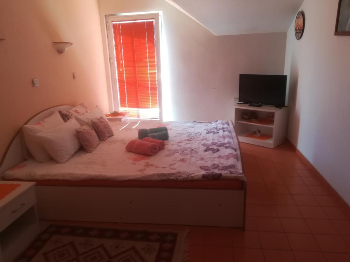 אוהריד Karoski Apartments & Suites מראה חיצוני תמונה