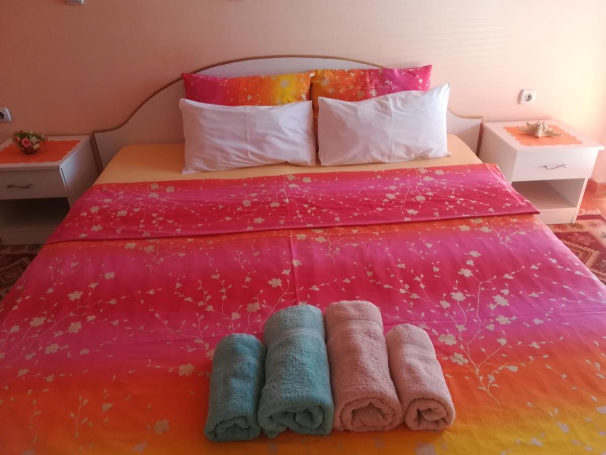 אוהריד Karoski Apartments & Suites מראה חיצוני תמונה