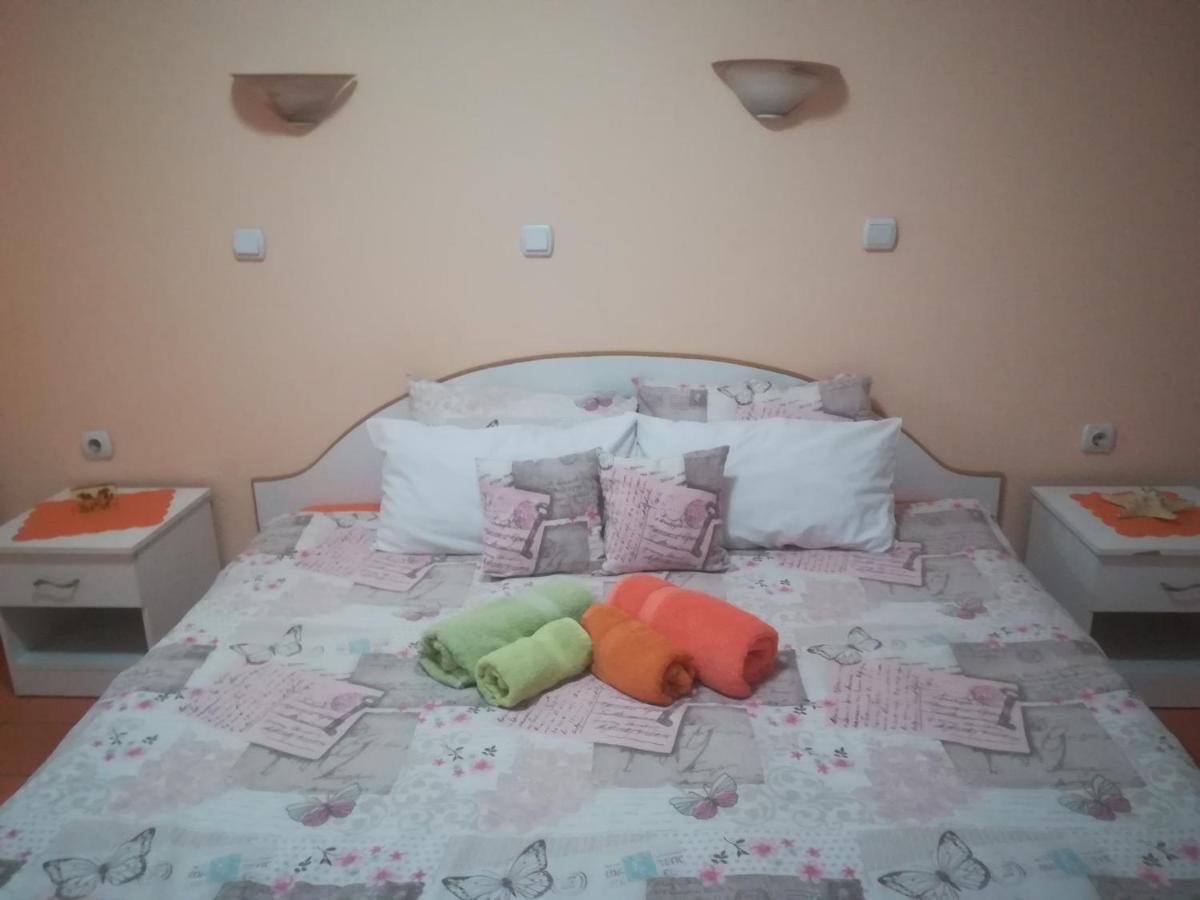 אוהריד Karoski Apartments & Suites מראה חיצוני תמונה
