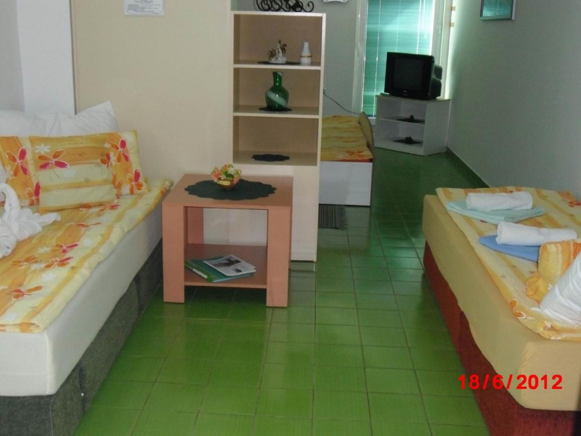 אוהריד Karoski Apartments & Suites מראה חיצוני תמונה