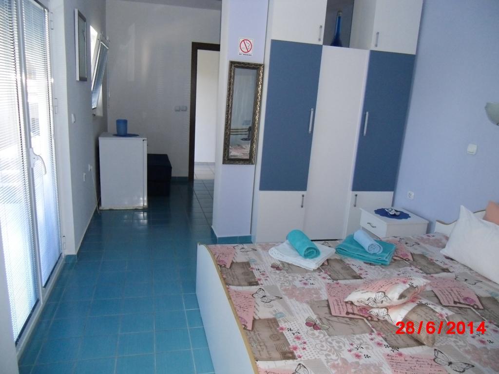 אוהריד Karoski Apartments & Suites חדר תמונה